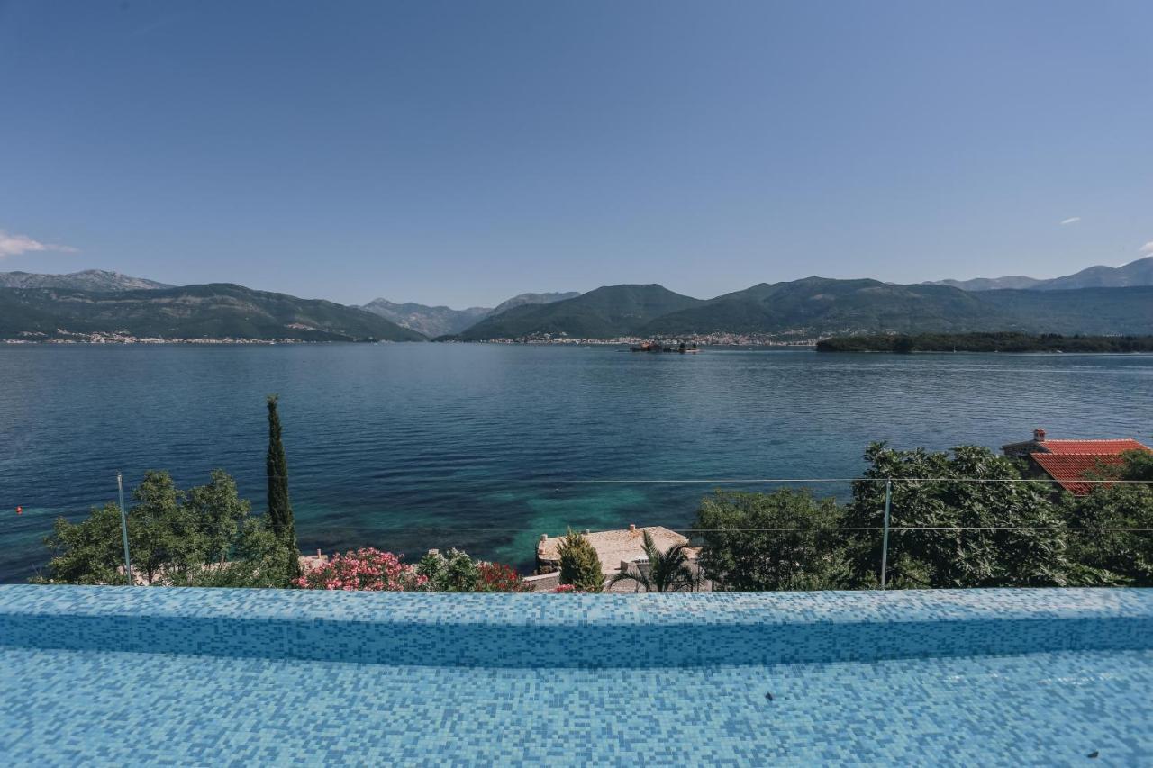 Villa Semiramis Tivat Exterior photo